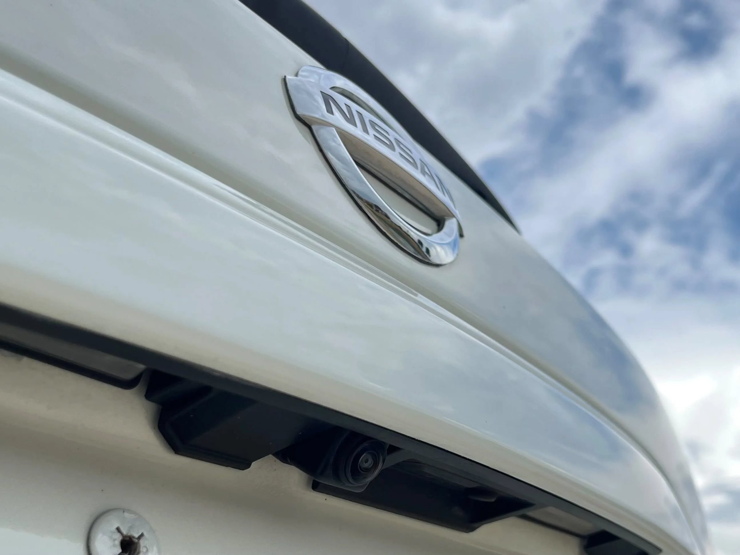 Used 2015 Nissan Murano Platinum w/ Platinum Technology Package AWD/4WD image 11