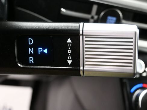 Used 2026 Hyundai Santa Fe SEL FWD image 18