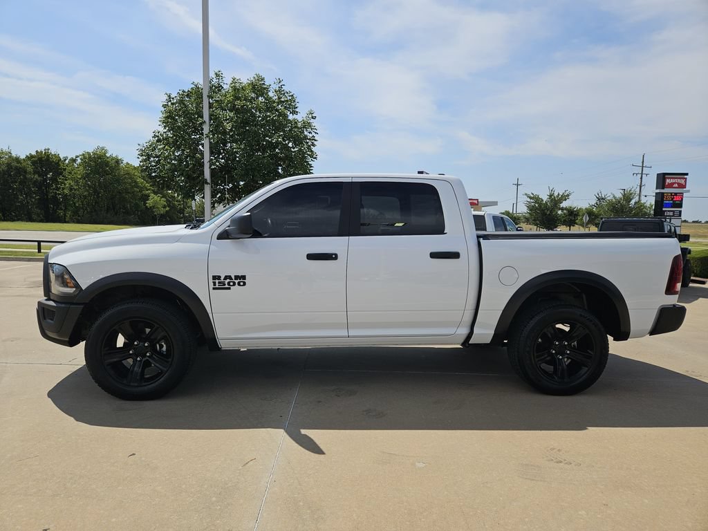 Used 2024 RAM 1500 Warlock AWD/4WD image 4