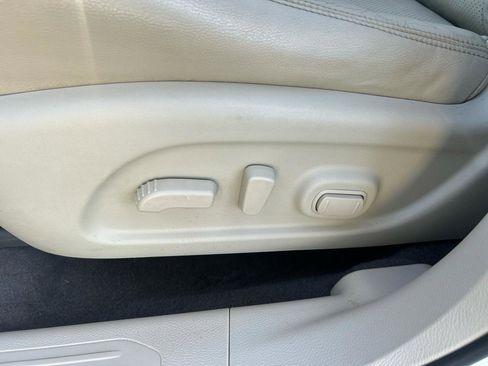 Used 2018 Nissan Murano Platinum w/ Cargo Package image 15