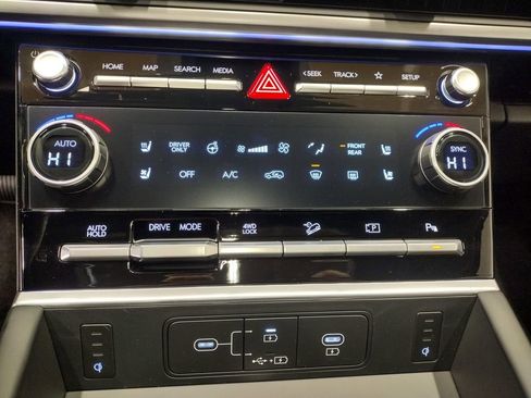 New 2026 Hyundai Santa Fe Limited AWD/4WD image 43