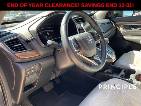 Used 2017 Honda CR-V Touring image 14