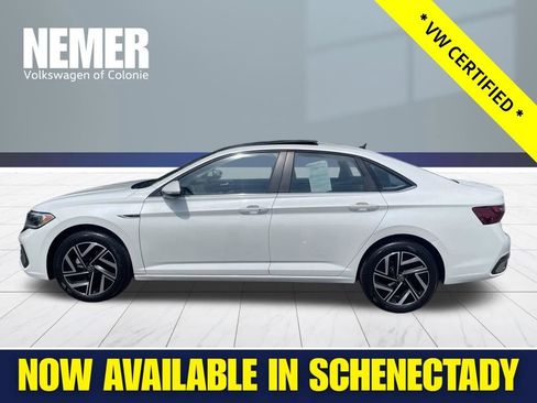 Certified 2023 Volkswagen Jetta SEL FWD image 2
