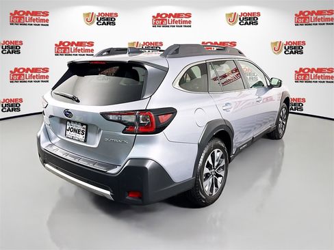 Certified 2025 Subaru Outback Limited image 19