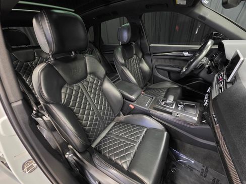 Used 2020 Audi SQ5 Premium Plus w/ Premium Plus Package image 39