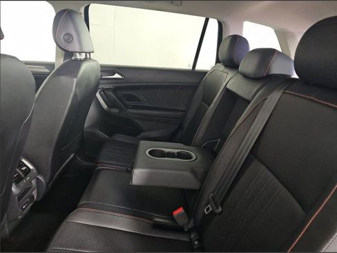 Used 2024 Volkswagen Tiguan Wolfsburg Edition image 26