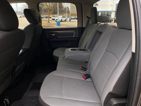 Used 2023 RAM 1500 Classic SLT image 31