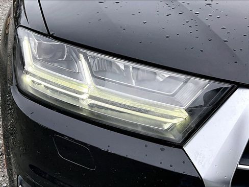 Used 2019 Audi Q7 3.0T Prestige w/ Prestige Package image 27