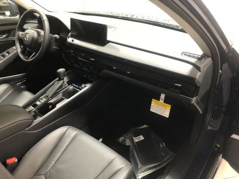 New 2025 Honda Accord EX-L image 13