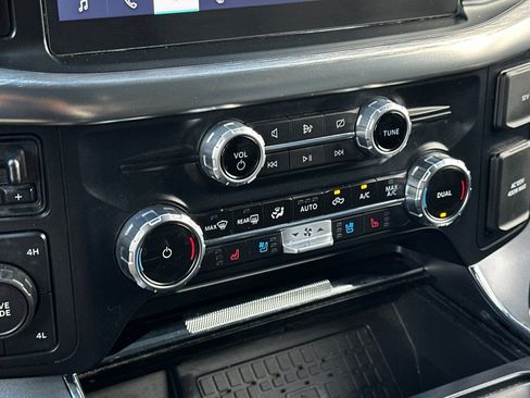 Used 2023 Ford F150 Lariat w/ Equipment Group 502A High image 28