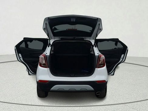 Used 2022 Buick Encore Preferred w/ Safety Package FWD image 12