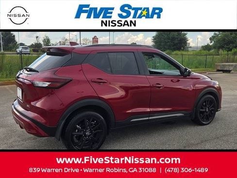 Used 2023 Nissan Kicks SR w/ SR Premium Package FWD image 14