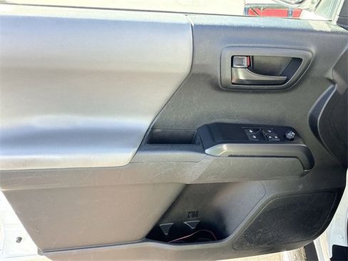 Used 2022 Toyota Tacoma SR image 20