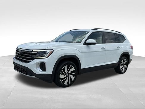 Used 2024 Volkswagen Atlas SE FWD image 1