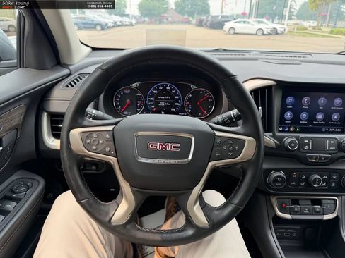 Used 2024 GMC Terrain Denali AWD/4WD image 23