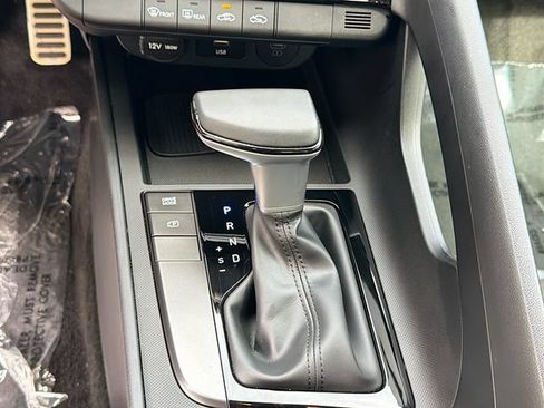 Certified 2026 Hyundai Elantra Sport FWD image 16