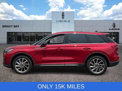 Certified 2023 Lincoln Corsair AWD w/ Equipment Group 101A image 3