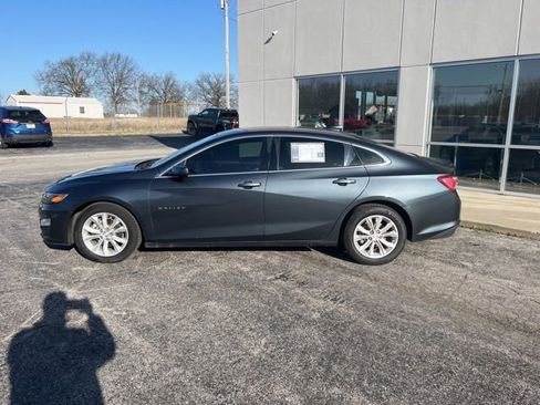 Used 2021 Chevrolet Malibu LT image 8