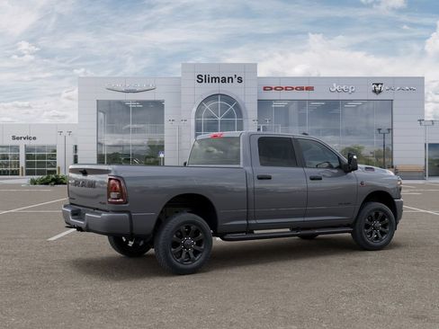 New 2026 RAM 2500 Big Horn AWD/4WD image 5