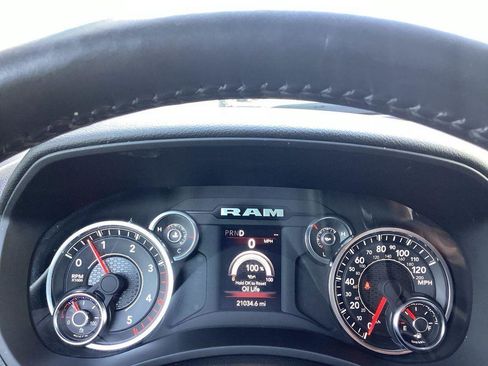 Used 2024 RAM 2500 Big Horn AWD/4WD image 10