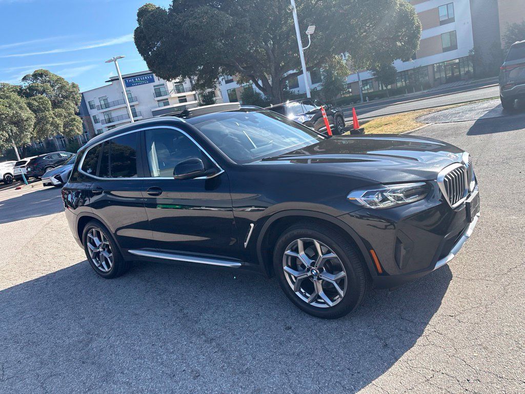 Used 2023 BMW X3 xDrive30i w/ Premium Package AWD/4WD image 7