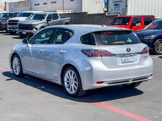 Used 2013 Lexus CT 200h FWD video 2