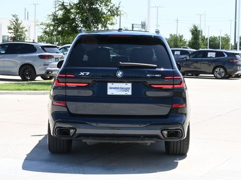Used 2026 BMW X7 xDrive40i w/ M Sport Package AWD/4WD image 8