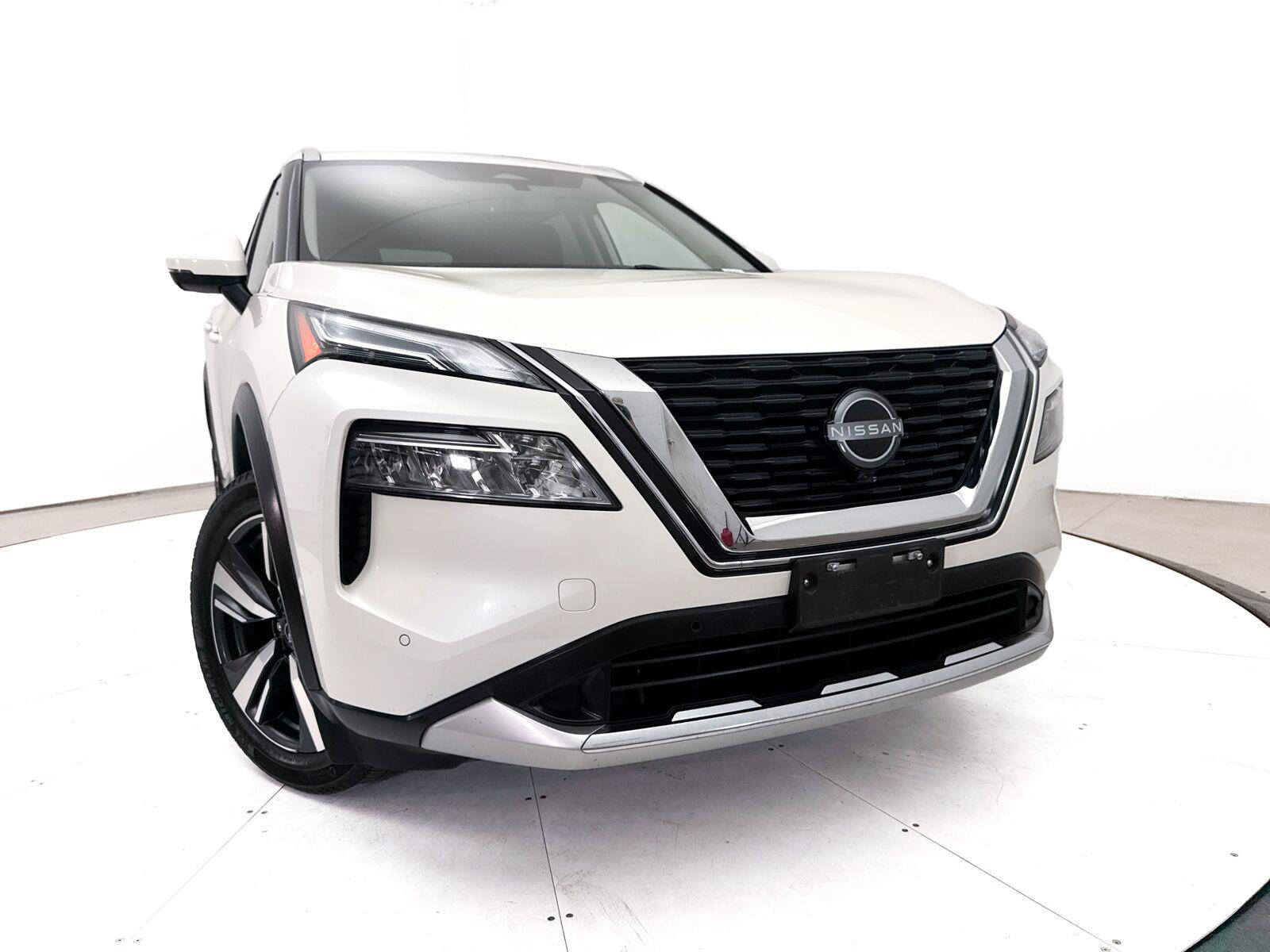 Used 2023 Nissan Rogue Platinum w/ Platinum Premium Package FWD image 6