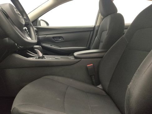 Used 2024 Nissan Sentra S FWD image 17