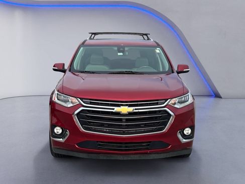 Used 2018 Chevrolet Traverse Premier w/ Driver Confidence II Package FWD image 8