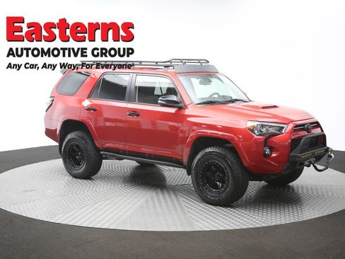Used 2021 Toyota 4Runner Venture w/ Moonroof Package AWD/4WD image 49