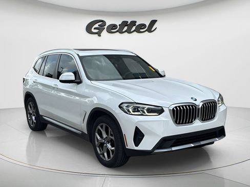 Used 2023 BMW X3 xDrive30i w/ Convenience Package AWD/4WD image 3