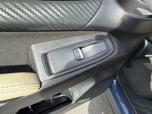 Used 2025 Subaru Ascent Premium image 15