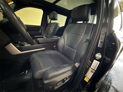 Used 2024 Toyota Tundra Platinum image 11