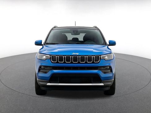 Used 2025 Jeep Compass Limited AWD/4WD image 2