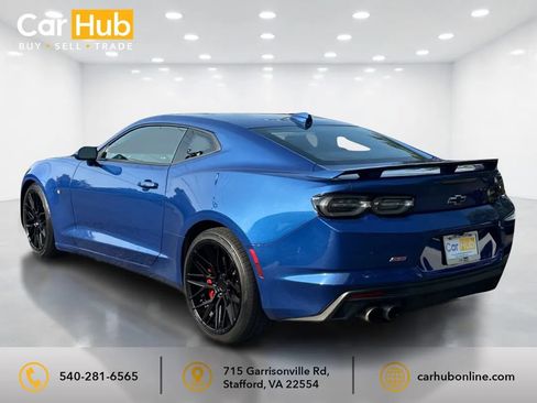 Used 2021 Chevrolet Camaro SS RWD image 4