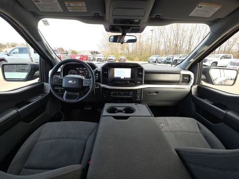 Used 2022 Ford F150 XLT image 30