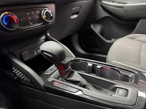 Used 2024 Chevrolet TrailBlazer LS w/ LS Convenience Package image 19