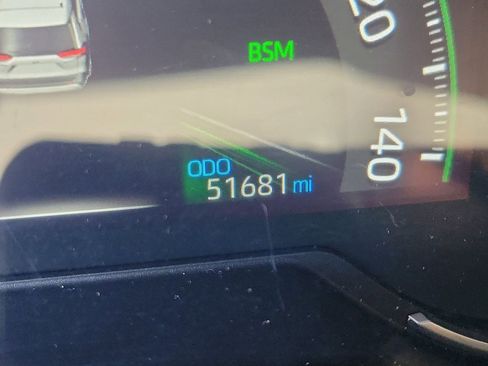 Used 2024 Toyota RAV4 XLE FWD image 22