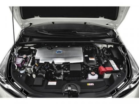 Used 2022 Toyota Prius XLE image 15