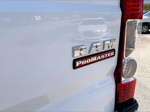 Used 2018 RAM ProMaster 3500 FWD image 12