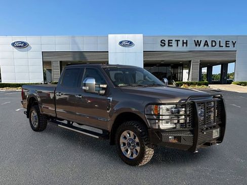 Used 2019 Ford F350 Lariat w/ Lariat Ultimate Package image 1