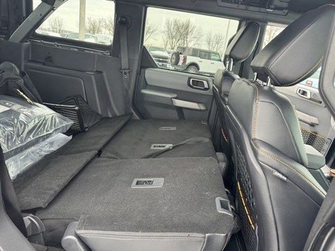 Used 2023 Ford Bronco Badlands image 31