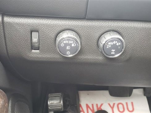 Used 2021 GMC Canyon Denali image 22