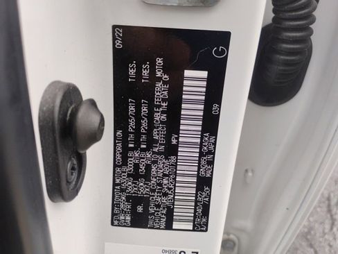 Used 2023 Toyota 4Runner SR5 Premium image 18