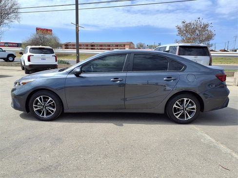 Certified 2024 Kia Forte LXS w/ LXS Technology Package image 4