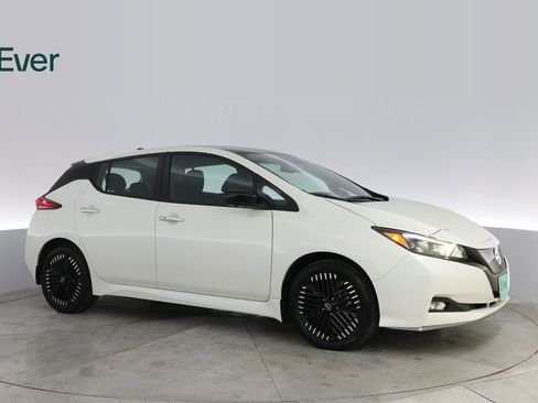 Used 2024 Nissan Leaf SV Plus image 5
