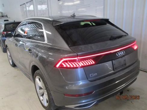 Used 2019 Audi Q8 Premium Plus image 45