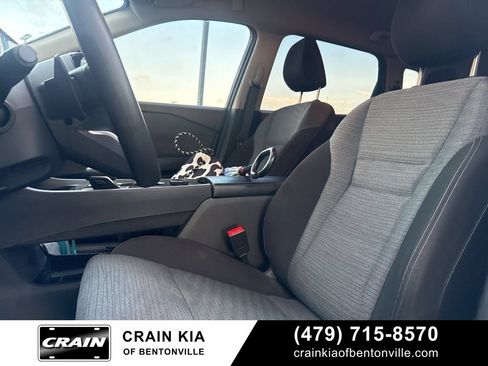 Used 2023 Nissan Rogue SV AWD/4WD image 14