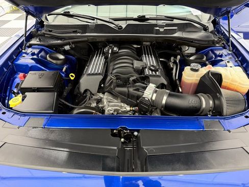 Used 2022 Dodge Challenger R/T Scat Pack RWD image 9